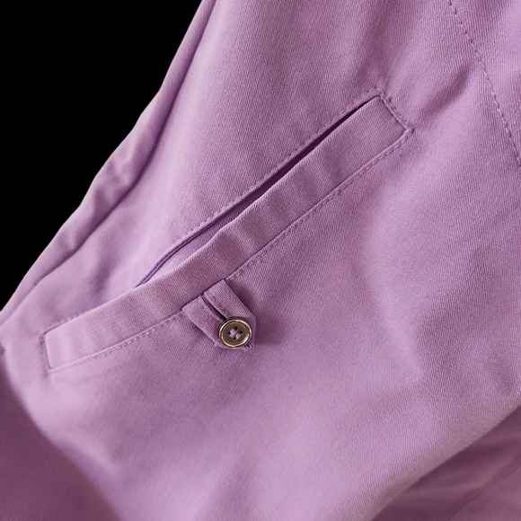 Grey’s Anatomy Scrub Top Size L Purple Signature Collection Short Sleeve Pockets - Picture 3 of 4